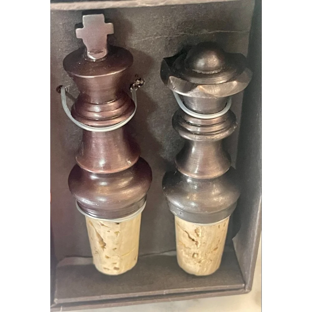 Bronze Chess King & Queen Wine Bottle Stoppers Metal & Cork Barware Set